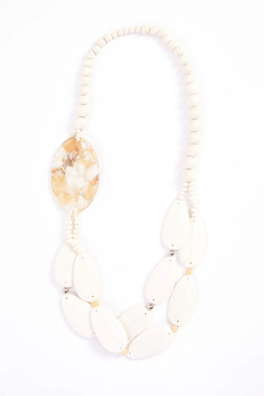 NAYA - Metallic look stone necklace with beads